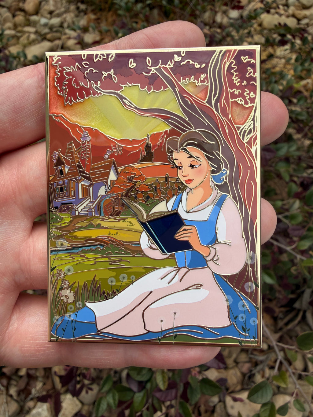Belle Reading Pin