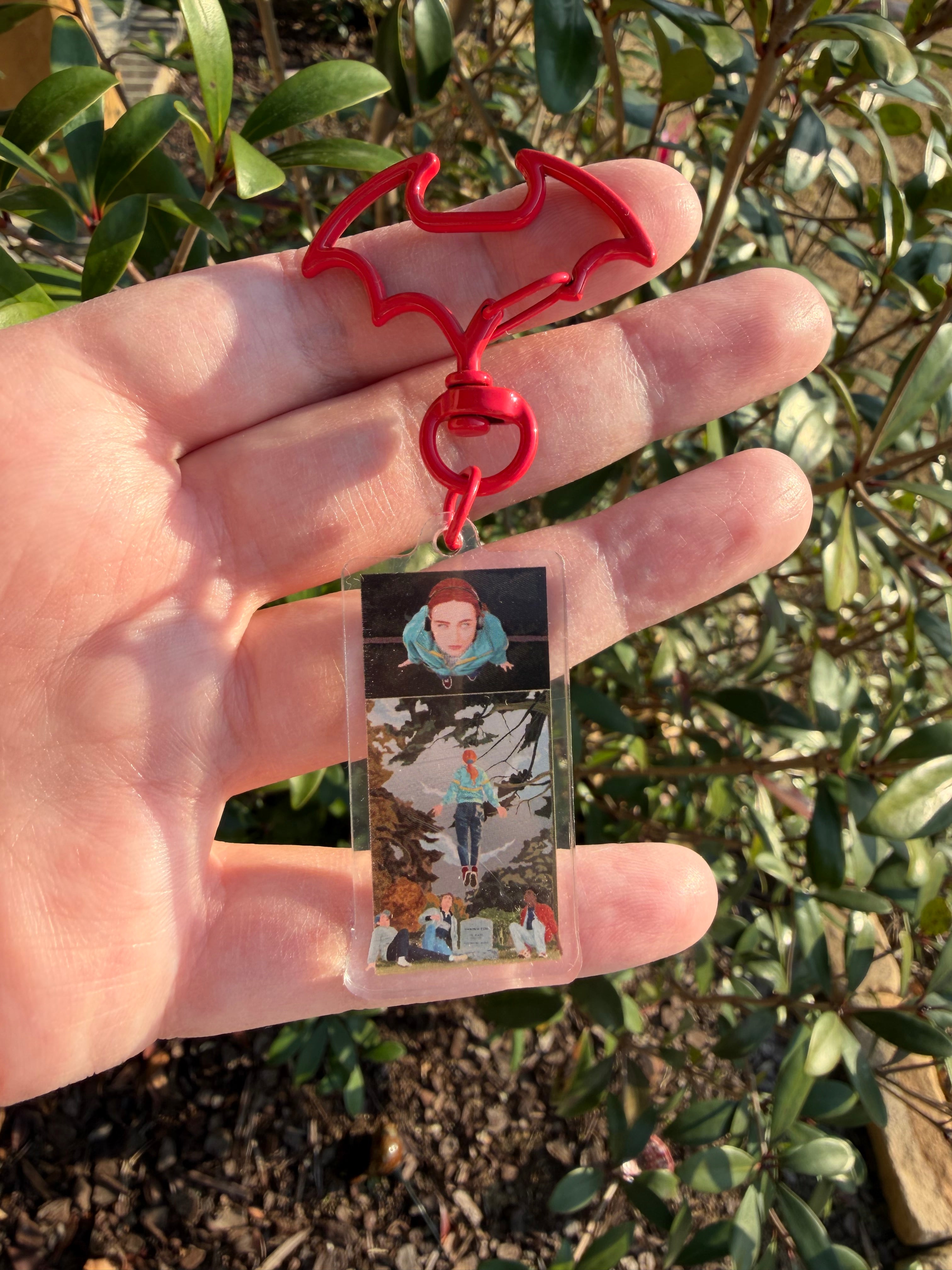Stranger Things Max floating Keychain