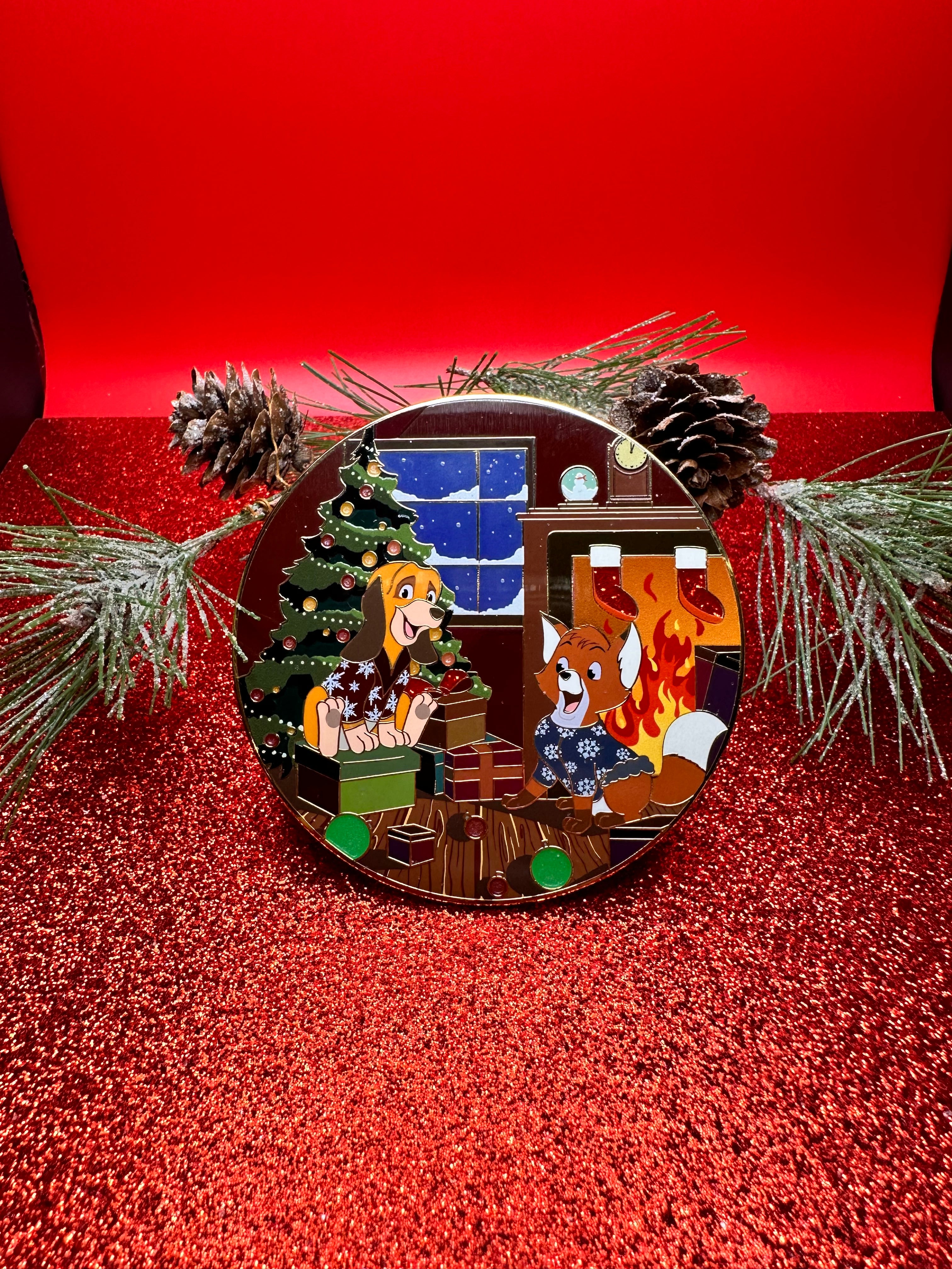 Fox & The Hound Christmas LE 25 A Grade