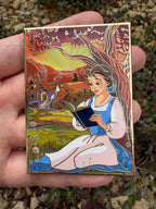 Belle Reading Pin