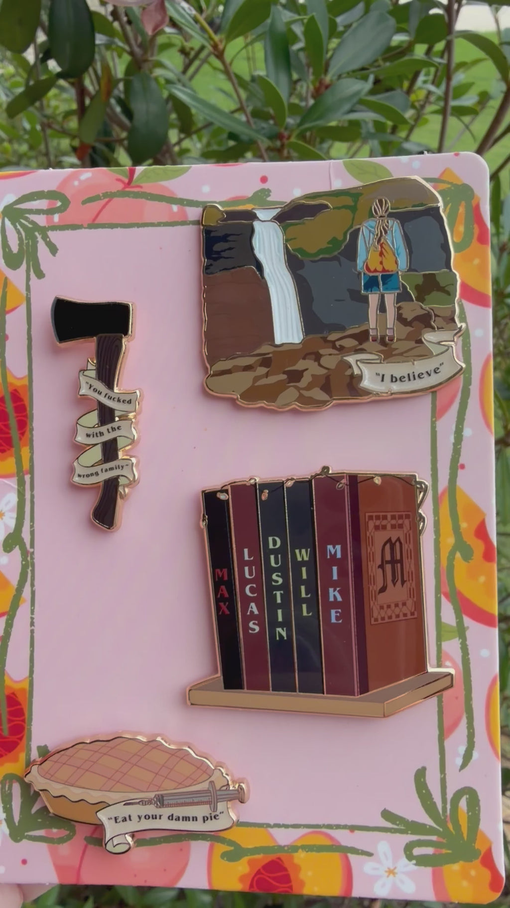 Stranger Things 4 Pin Set/Individuals